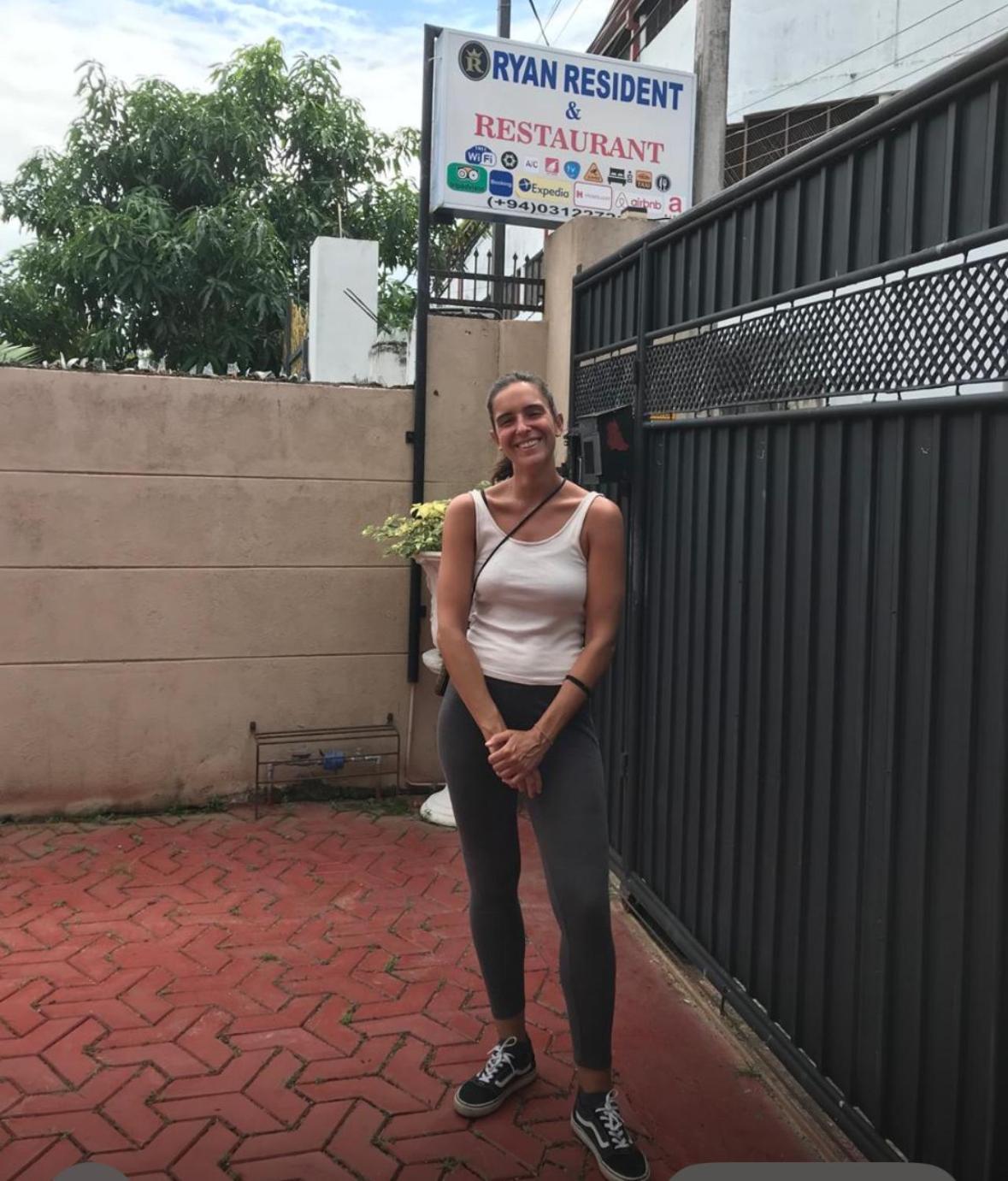 Ryan Residence & Restaurant نيجومبو المظهر الخارجي الصورة