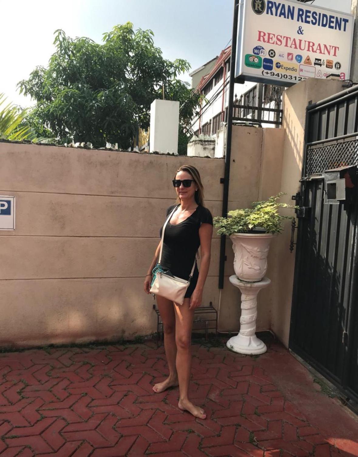 Ryan Residence & Restaurant نيجومبو المظهر الخارجي الصورة
