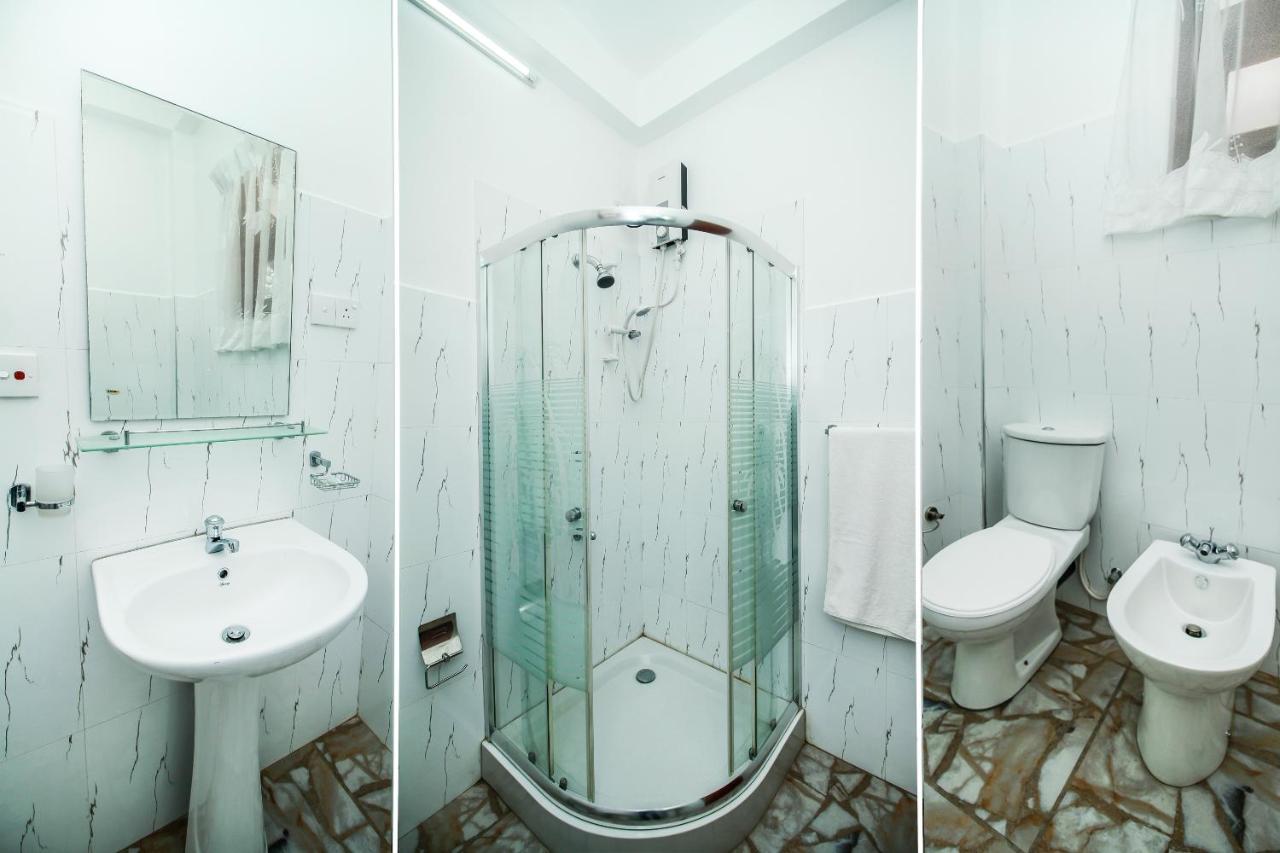 Ryan Residence & Restaurant نيجومبو المظهر الخارجي الصورة